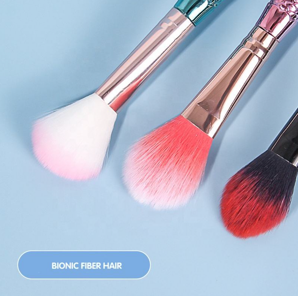 Multi-Purpose Makeup Brush