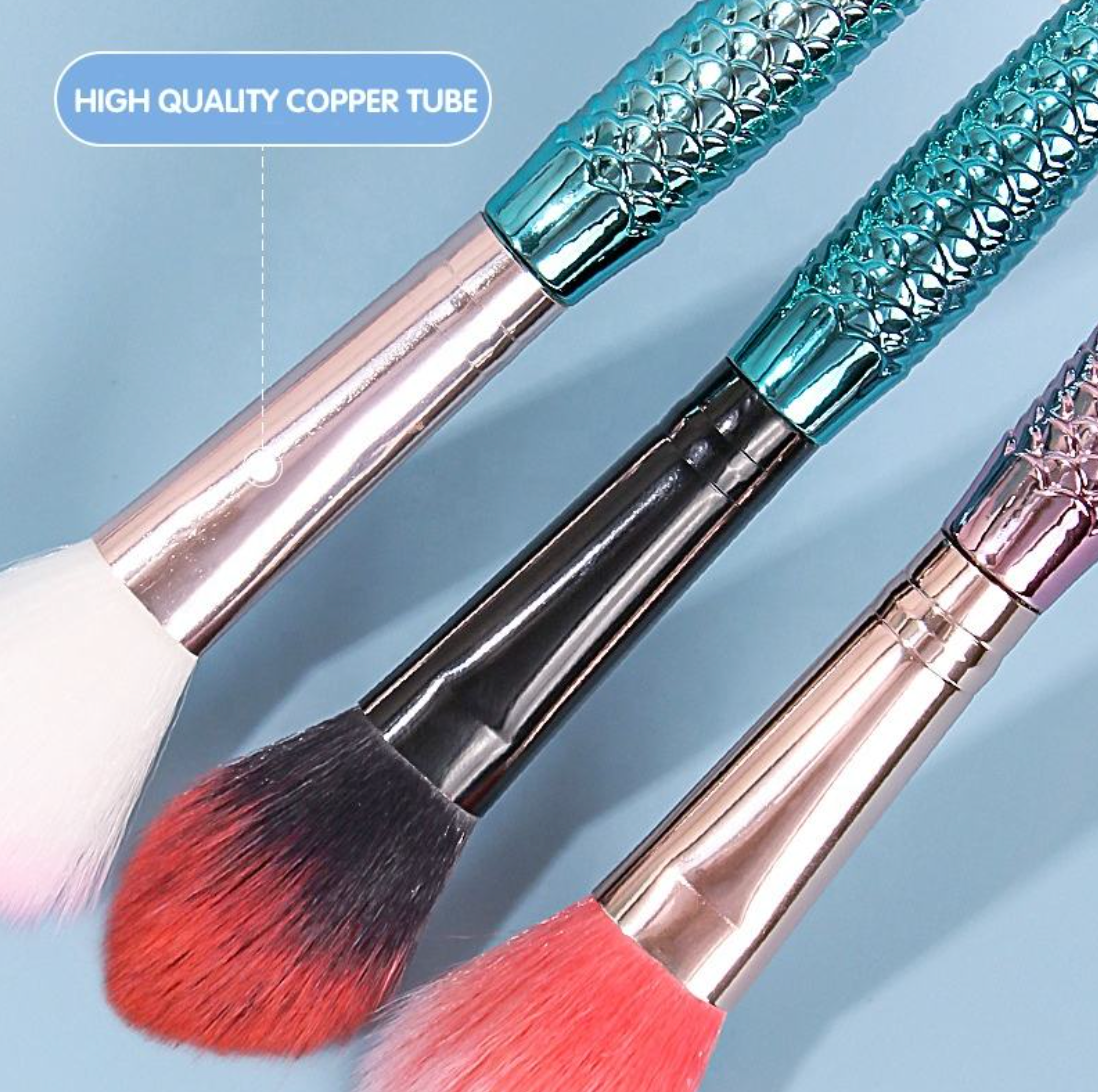 Multi-Purpose Makeup Brush