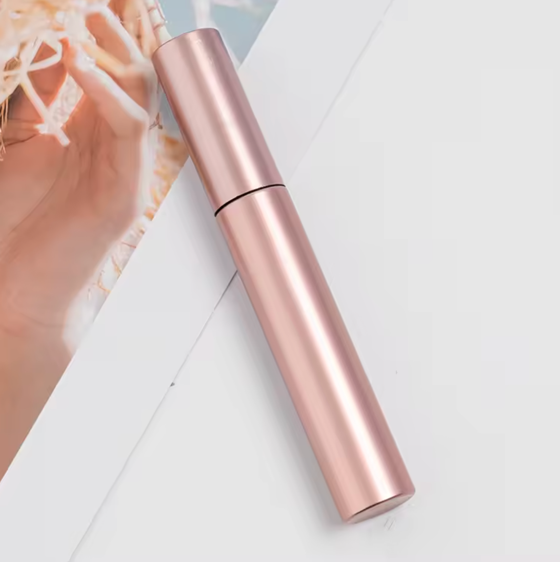 Long-Lasting Volume Mascara