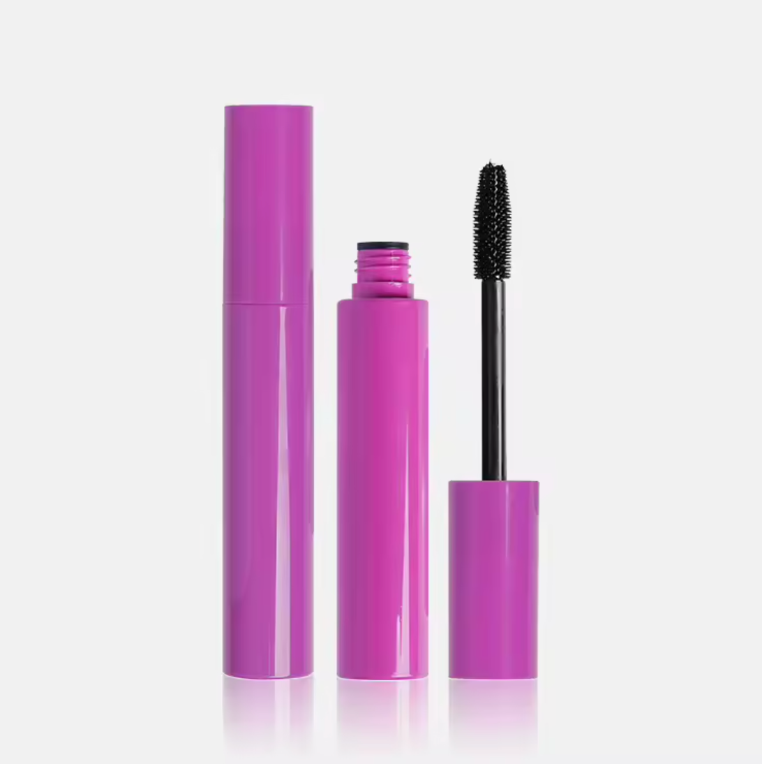 Long-Lasting Volume Mascara